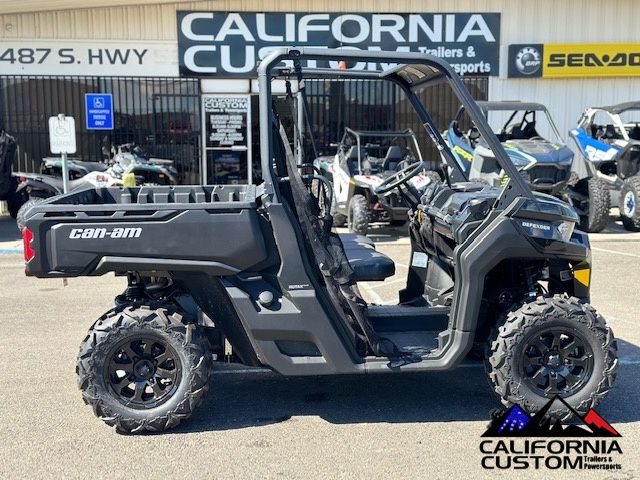 2023 Can-Am Defender DPS HD10 in Merced, California - Photo 6