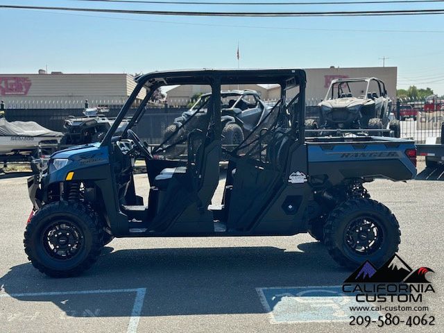 2025 Polaris Ranger Crew XP 1000 Premium in Merced, California - Photo 2