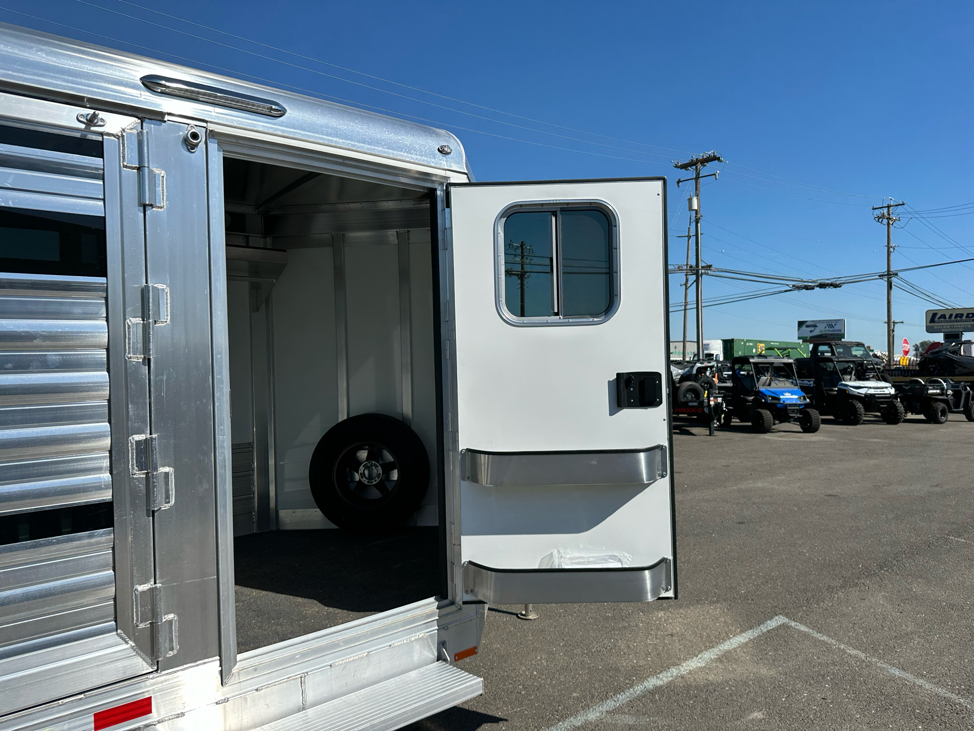 2024 4-Star Trailers 6.5X16 - 6 STALL PIG SHOW in Merced, California - Photo 20