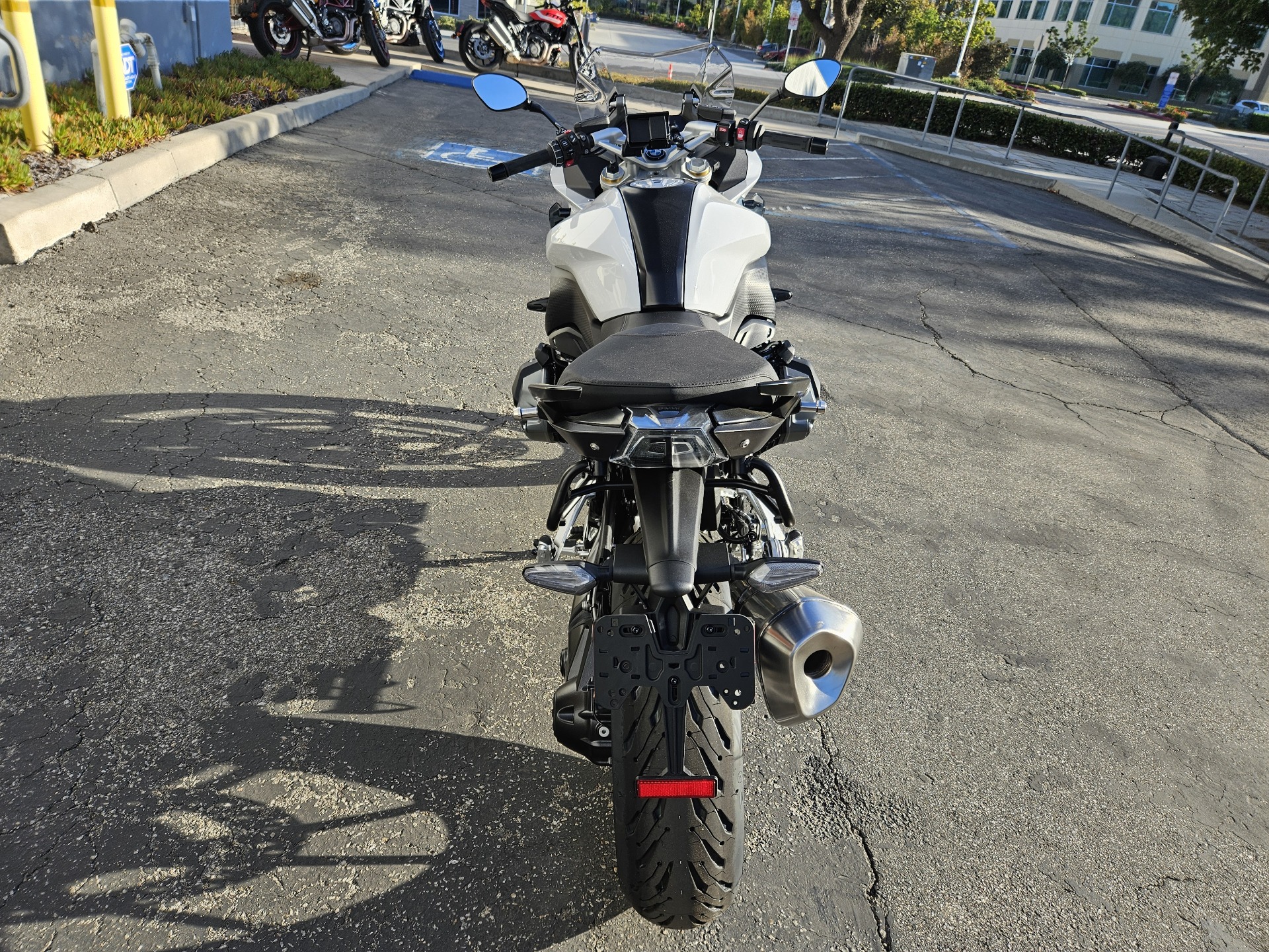 2024 BMW R 1250 RS in Newbury Park, California - Photo 4