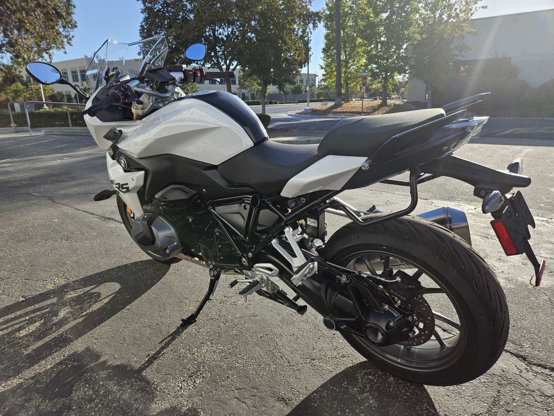 2024 BMW R 1250 RS in Newbury Park, California - Photo 5