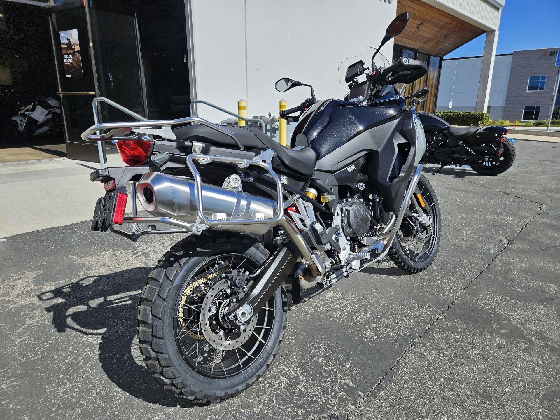 2024 BMW F 900 GS Adventure in Newbury Park, California - Photo 3