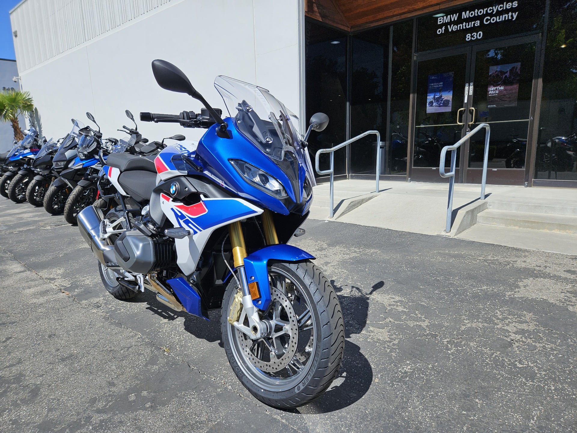 2024 BMW R 1250 RS in Newbury Park, California - Photo 8