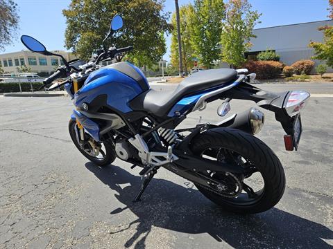 2018 BMW G 310 R in Newbury Park, California - Photo 5