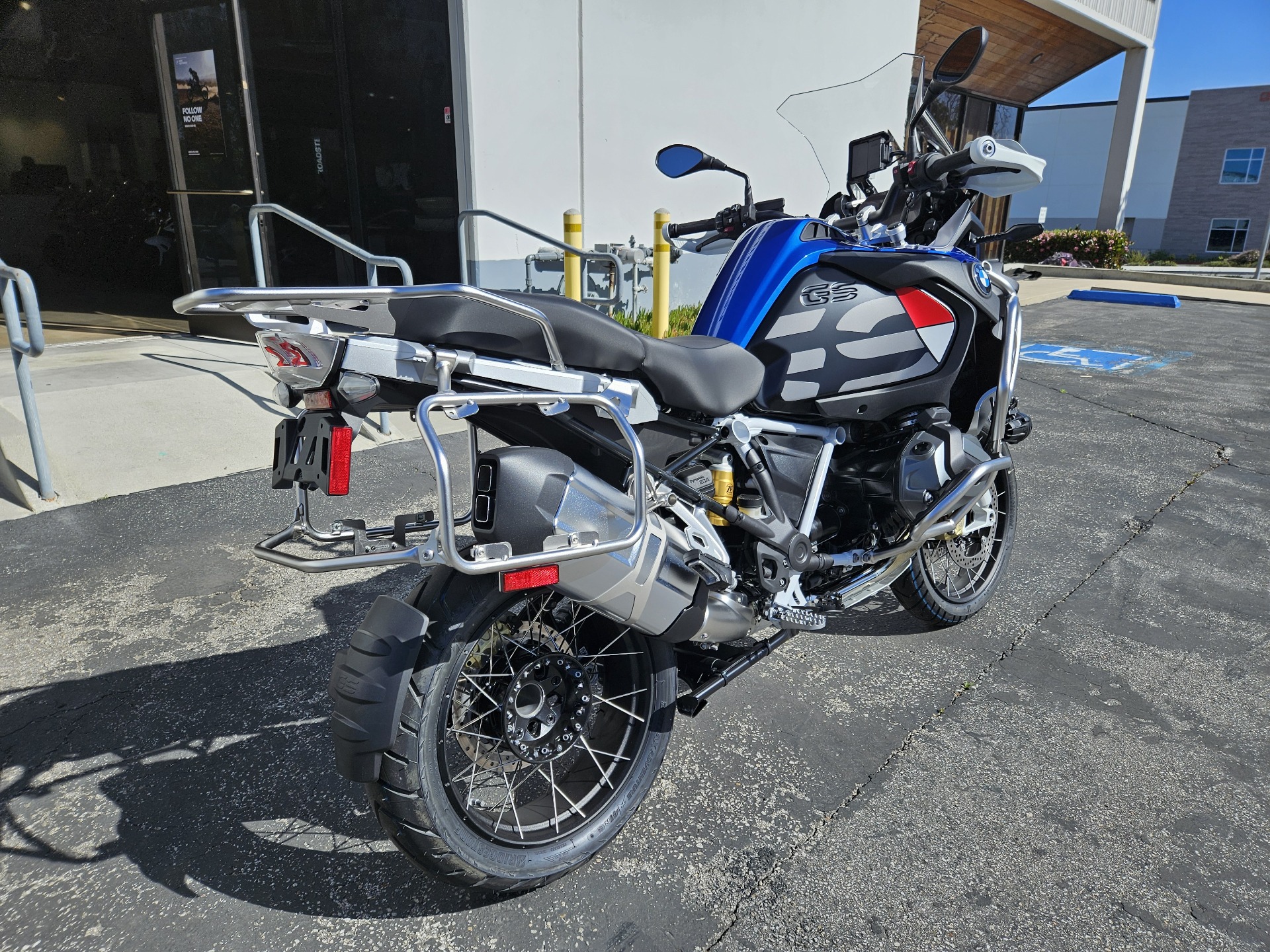 2024 BMW R 1250 GS Adventure in Newbury Park, California - Photo 3