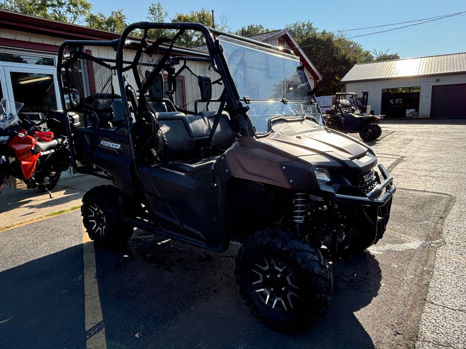 2021 Honda Pioneer 700-4 Deluxe in Jamestown, New York - Photo 2