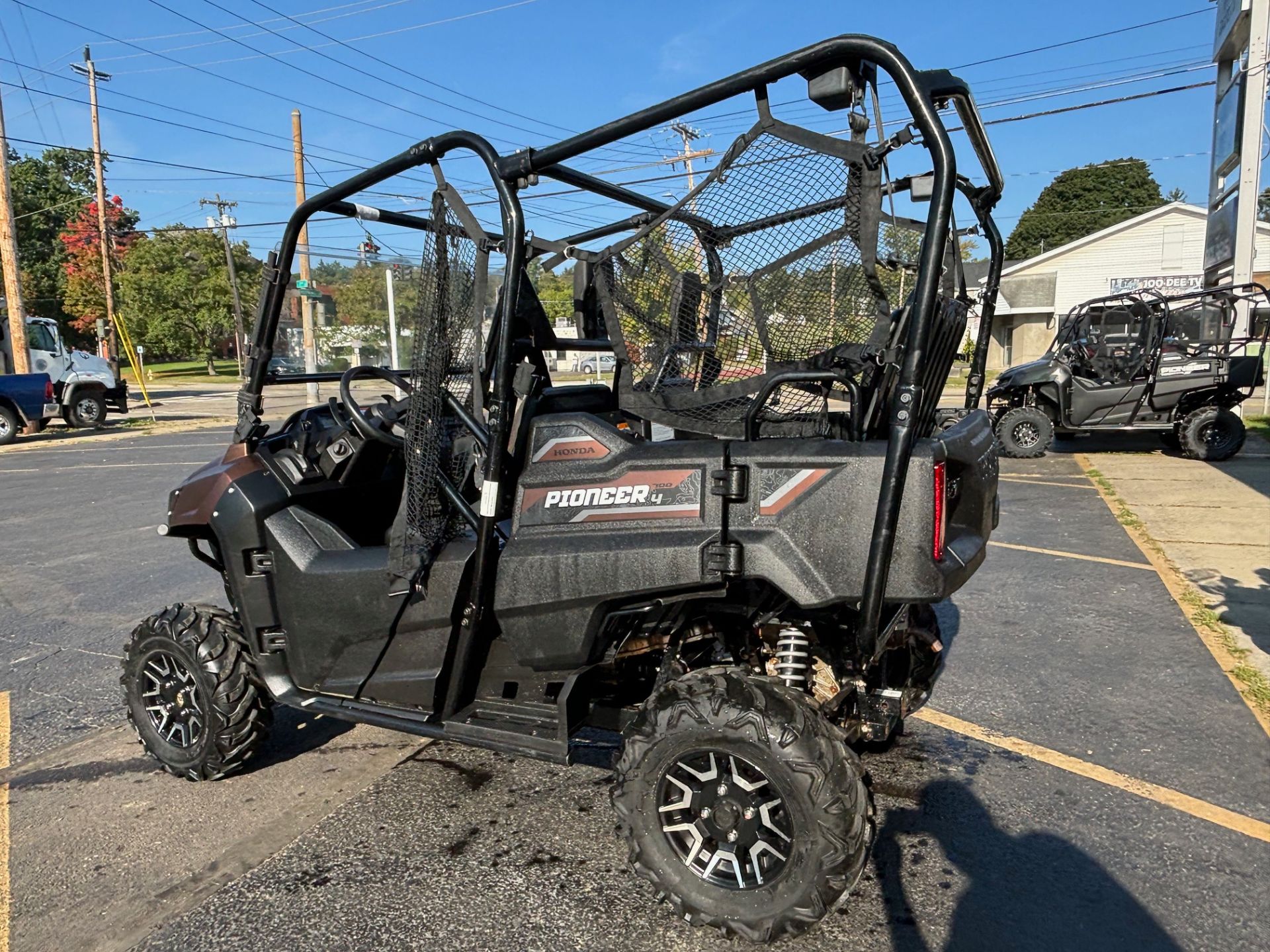 2021 Honda Pioneer 700-4 Deluxe in Jamestown, New York - Photo 5