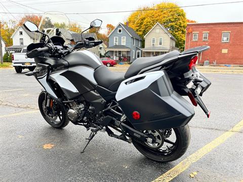 2019 Kawasaki Versys 1000 SE LT+ in Jamestown, New York - Photo 4