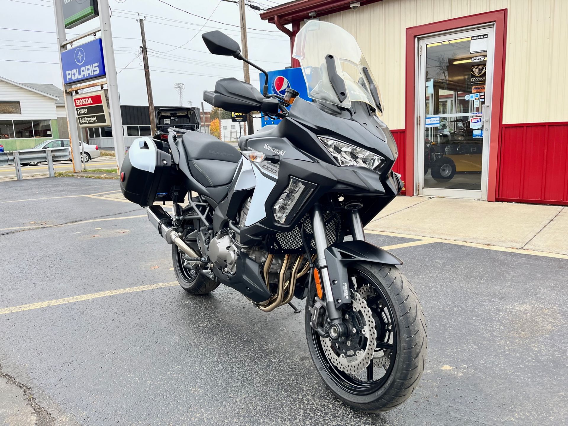 2019 Kawasaki Versys 1000 SE LT+ in Jamestown, New York - Photo 5
