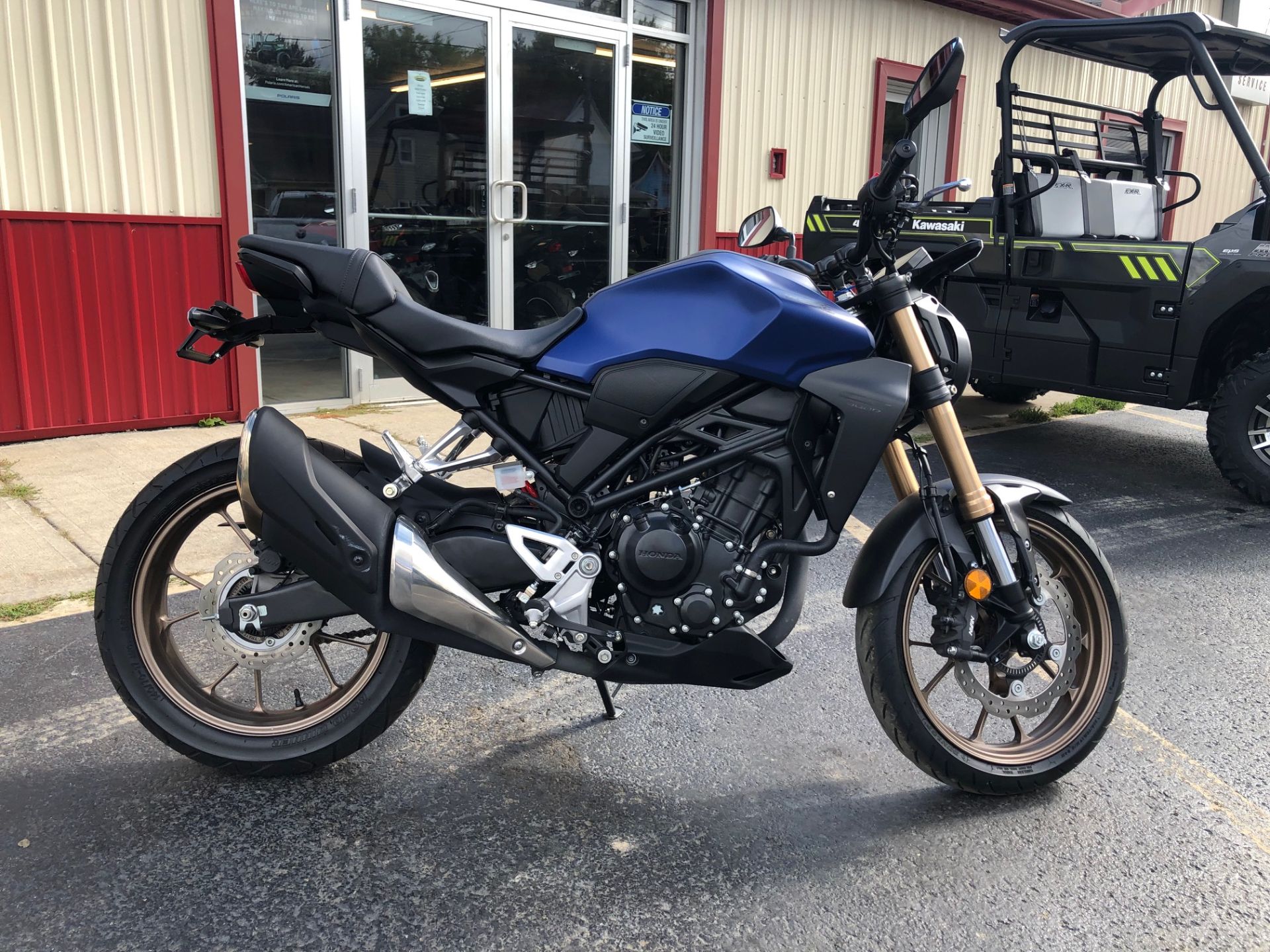 2021 Honda CB300R ABS in Jamestown, New York - Photo 3