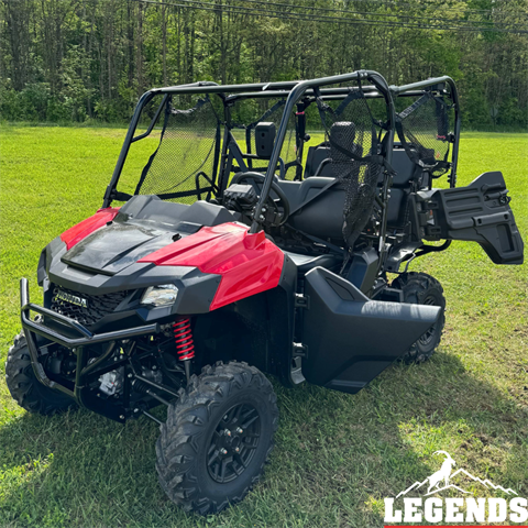 2024 Honda Pioneer 700-4 Deluxe in Brockway, Pennsylvania - Photo 2