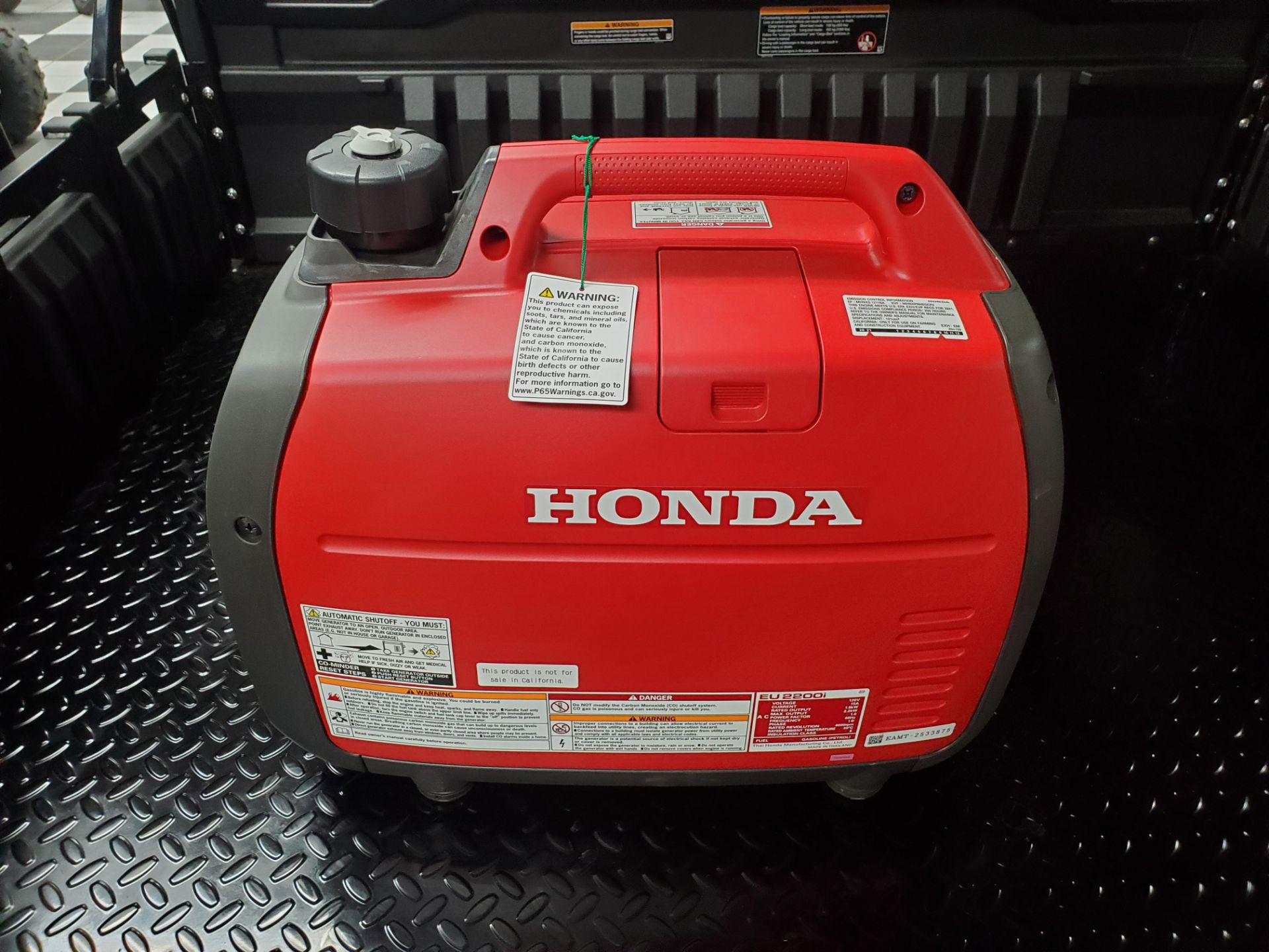 Honda Power Equipment EU2200i Companion with CO-MINDER in Brockway, Pennsylvania - Photo 5