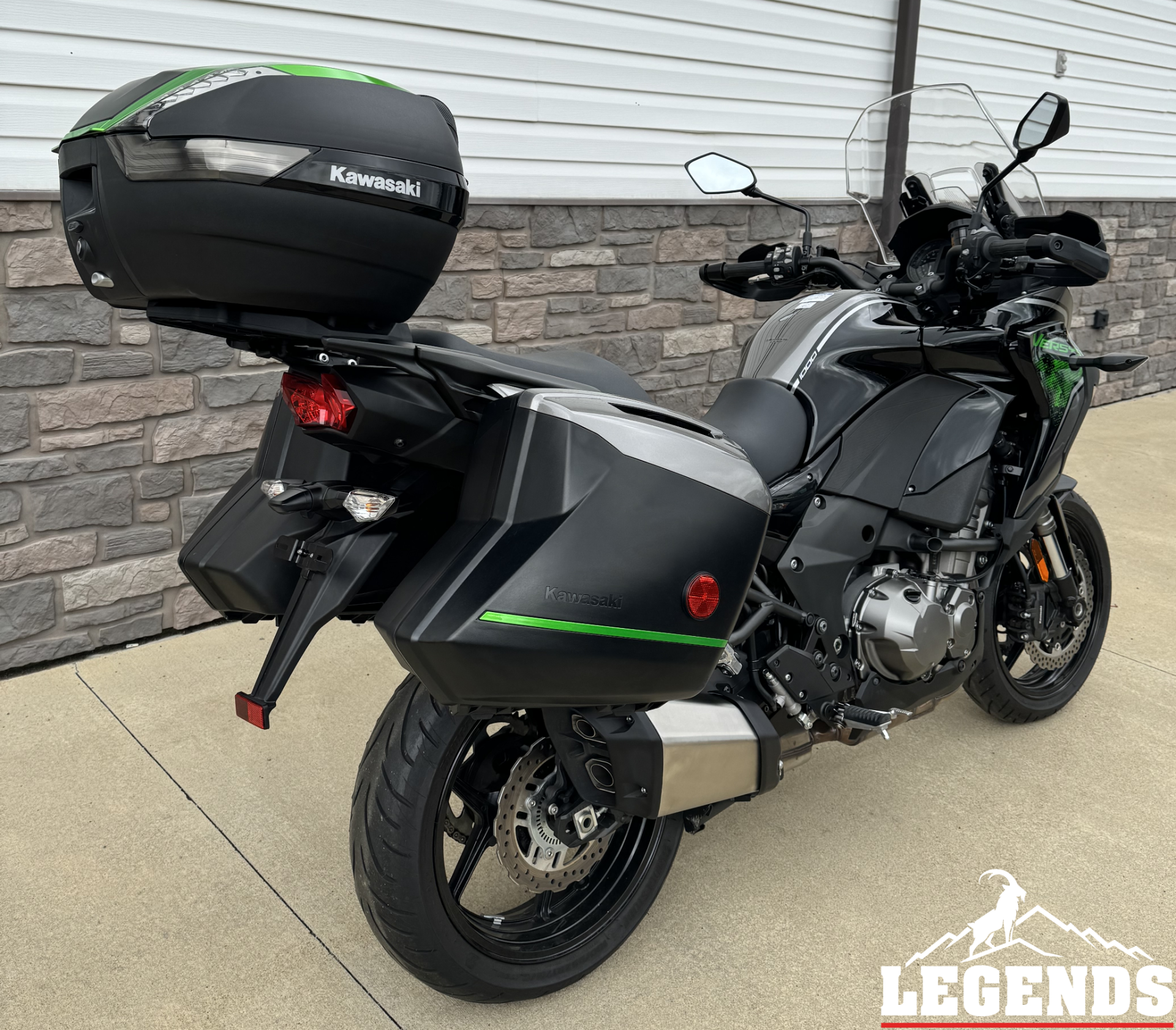 2022 Kawasaki Versys 1000 SE LT+ in Seneca, Pennsylvania - Photo 5