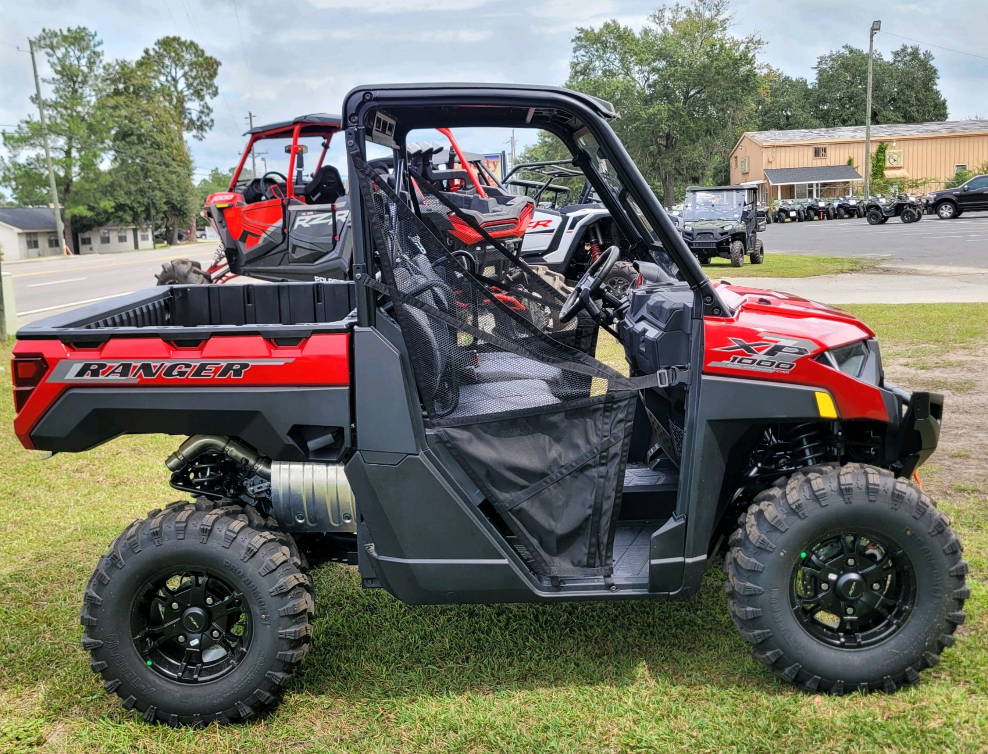 2025 Polaris Ranger XP 1000 Premium in Hinesville, Georgia - Photo 6