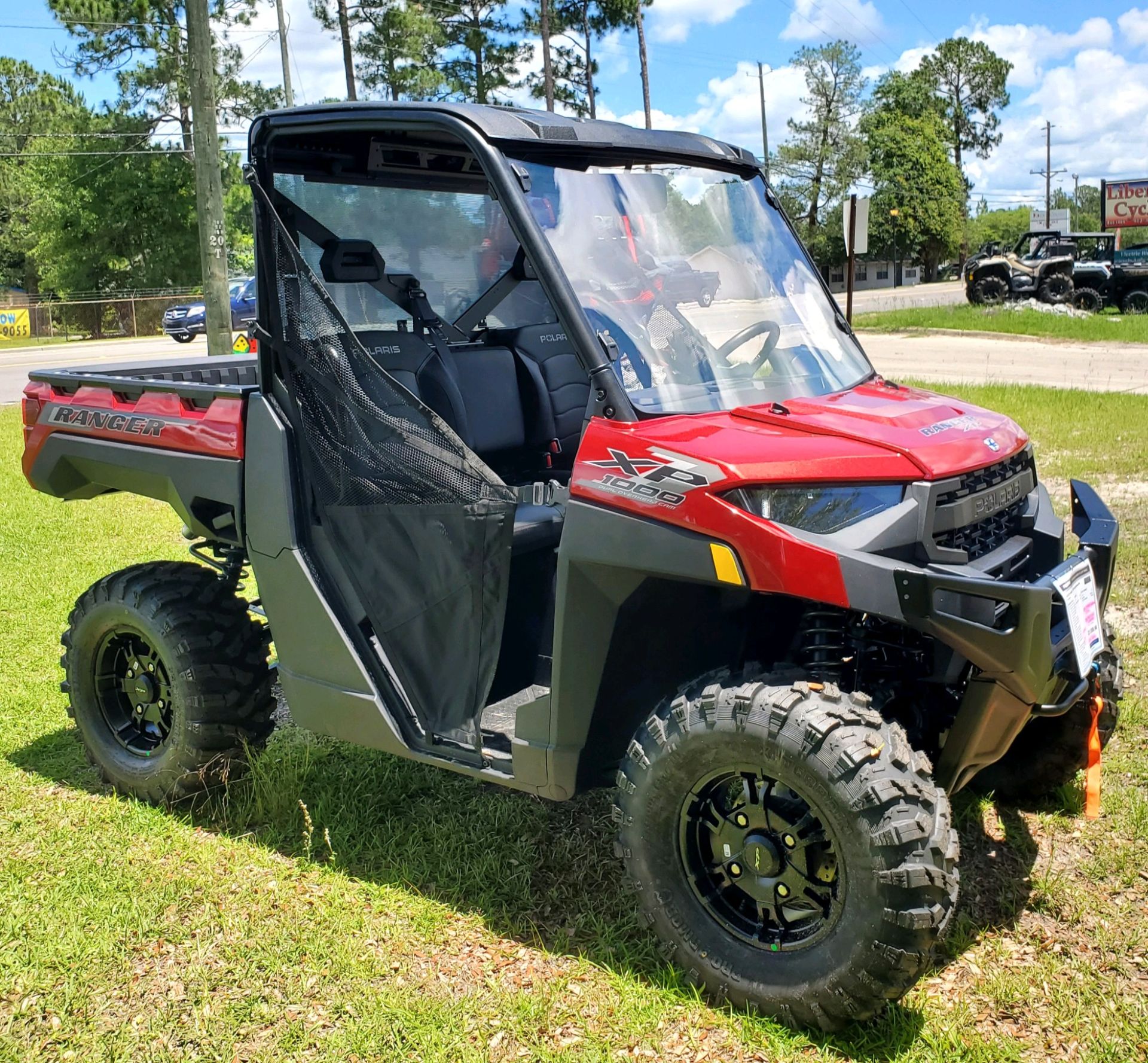 2025 Polaris Ranger XP 1000 Premium in Hinesville, Georgia - Photo 2