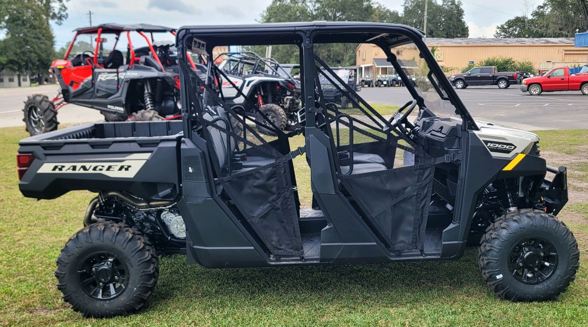 2025 Polaris Ranger Crew 1000 Premium in Hinesville, Georgia - Photo 6