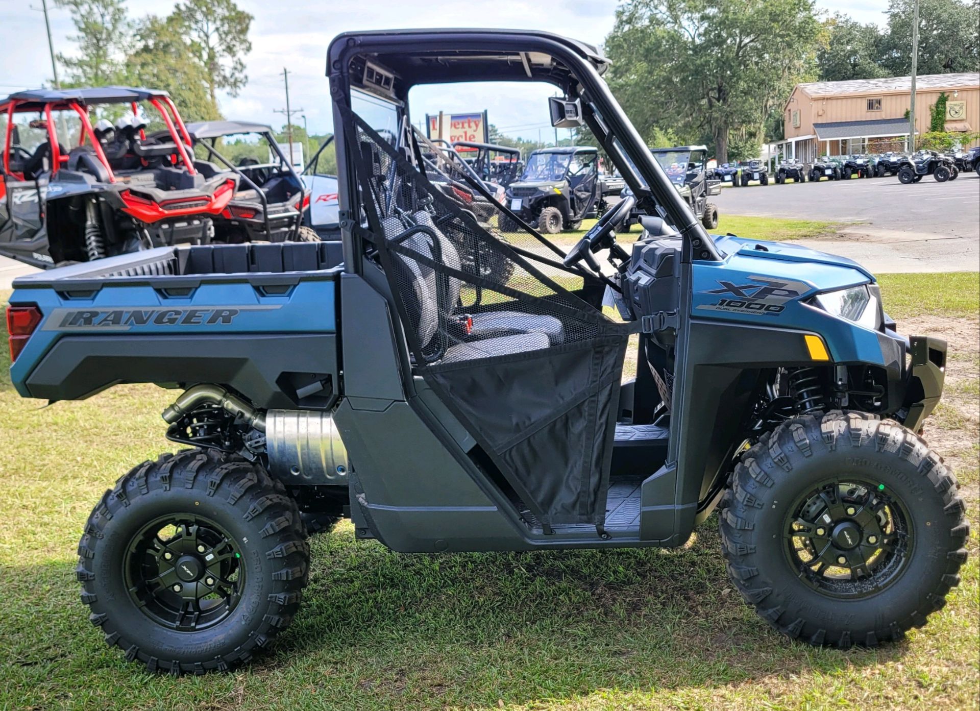 2025 Polaris Ranger XP 1000 Premium in Hinesville, Georgia - Photo 6