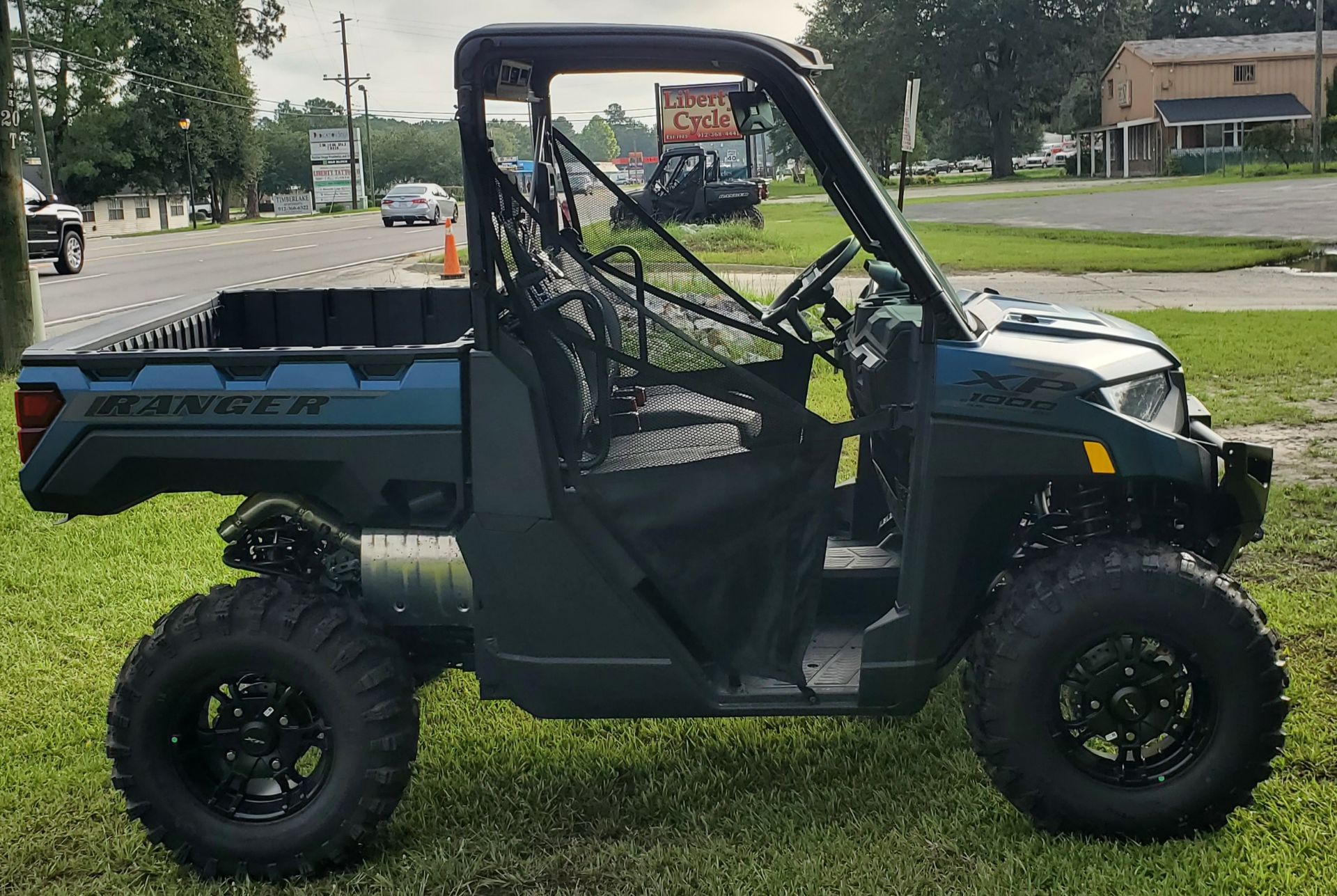 2025 Polaris Ranger XP 1000 Premium in Hinesville, Georgia - Photo 9