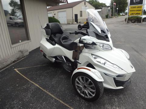 2016 Can-Am Spyder RT Limited in Zulu, Indiana - Photo 2