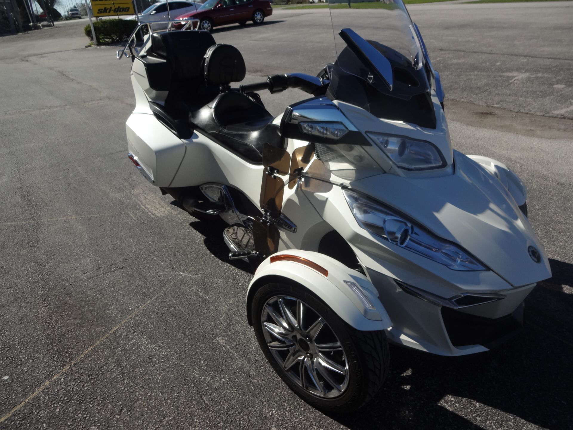2016 Can-Am Spyder RT Limited in Zulu, Indiana - Photo 3