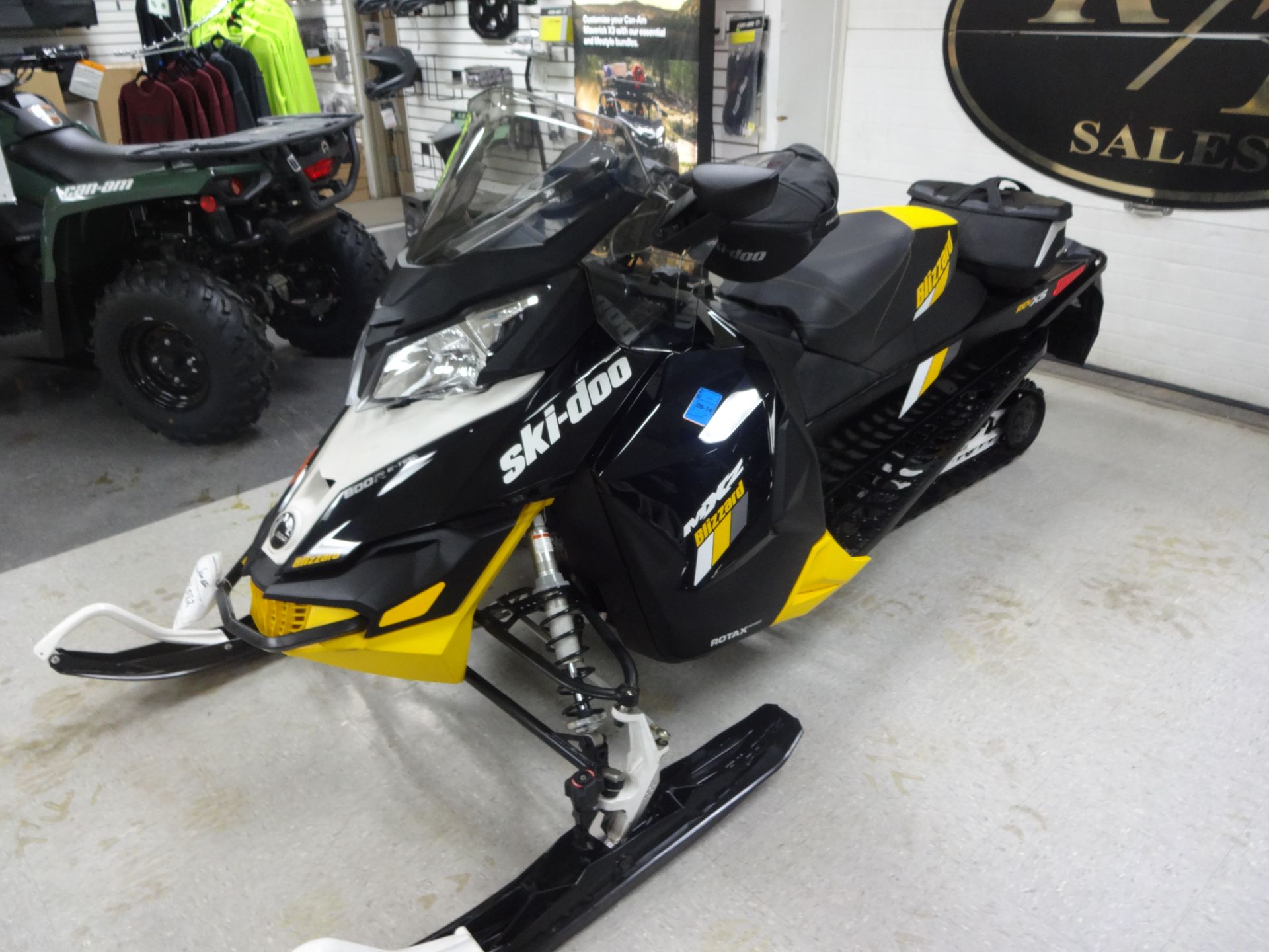 2016 Ski-Doo MX Z BLIZZARD 800R E-TEC  E.S. in Zulu, Indiana - Photo 2