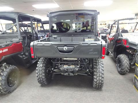 2025 Can-Am Defender Limited in Zulu, Indiana - Photo 4