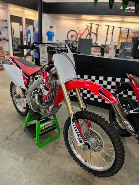 2005 Honda CRF™450R in Fremont, California - Photo 3