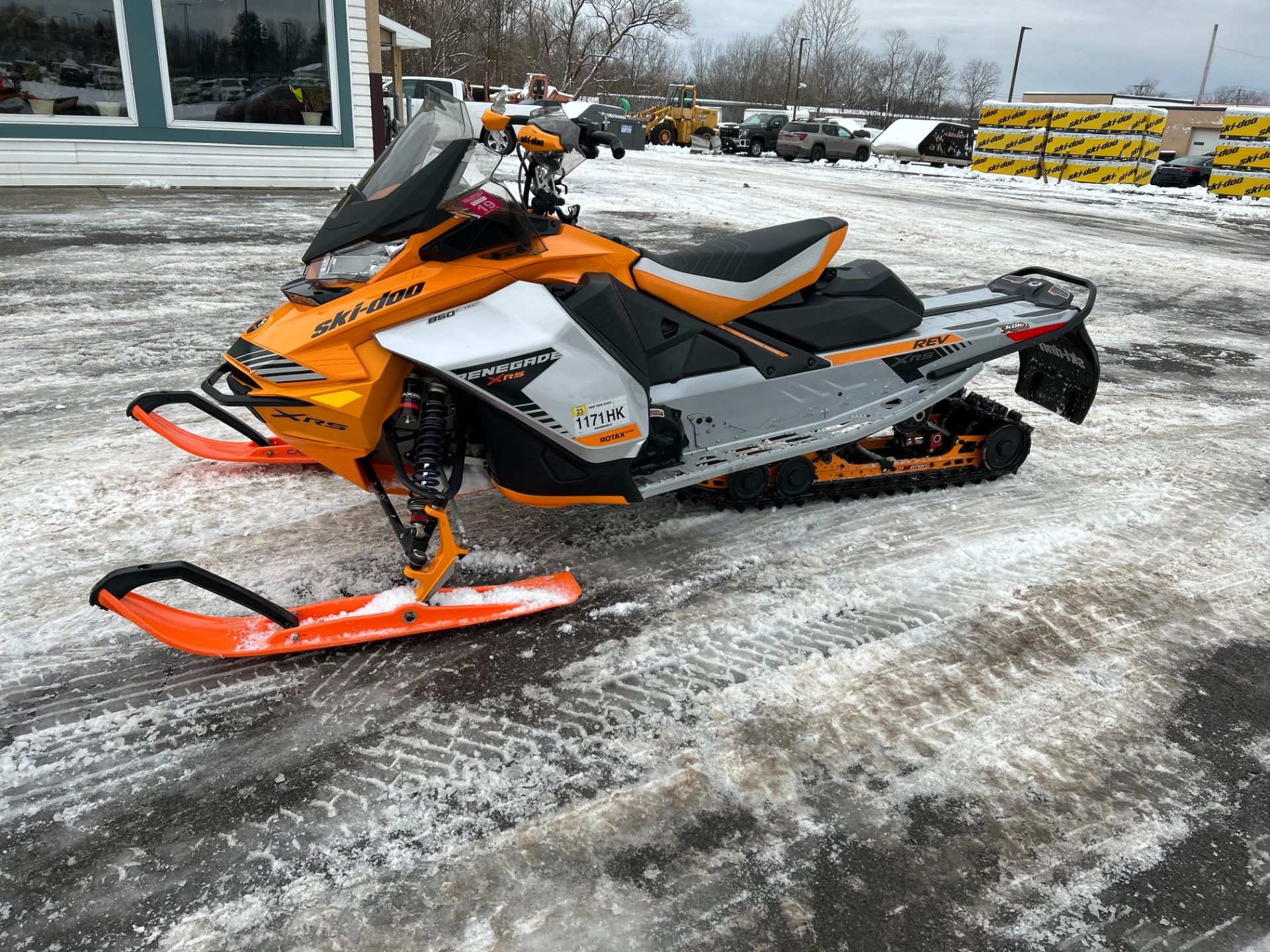 2019 Ski-Doo RENEGADE XRS 850 E TEC in Rome, New York - Photo 2