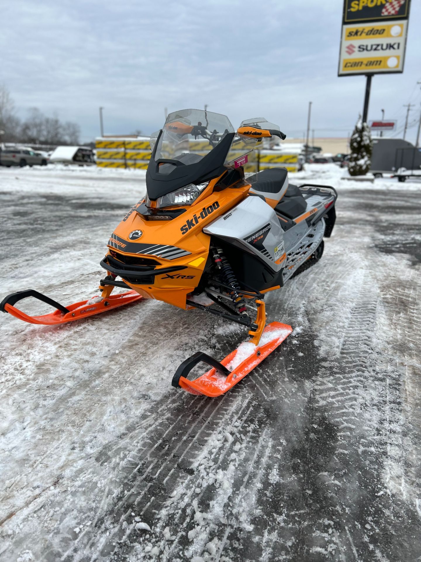 2019 Ski-Doo RENEGADE XRS 850 E TEC in Rome, New York - Photo 3