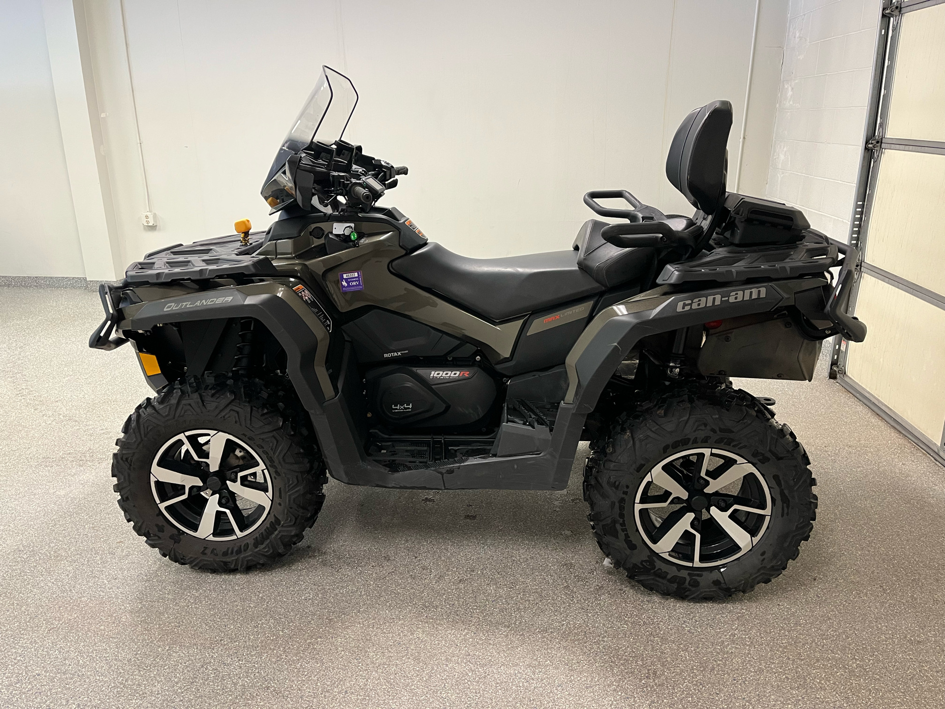 2019 Can-Am Outlander MAX Limited 1000R in Sheridan, Wyoming - Photo 2