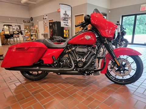2022 Harley-Davidson Streetglide Special in Albert Lea, Minnesota