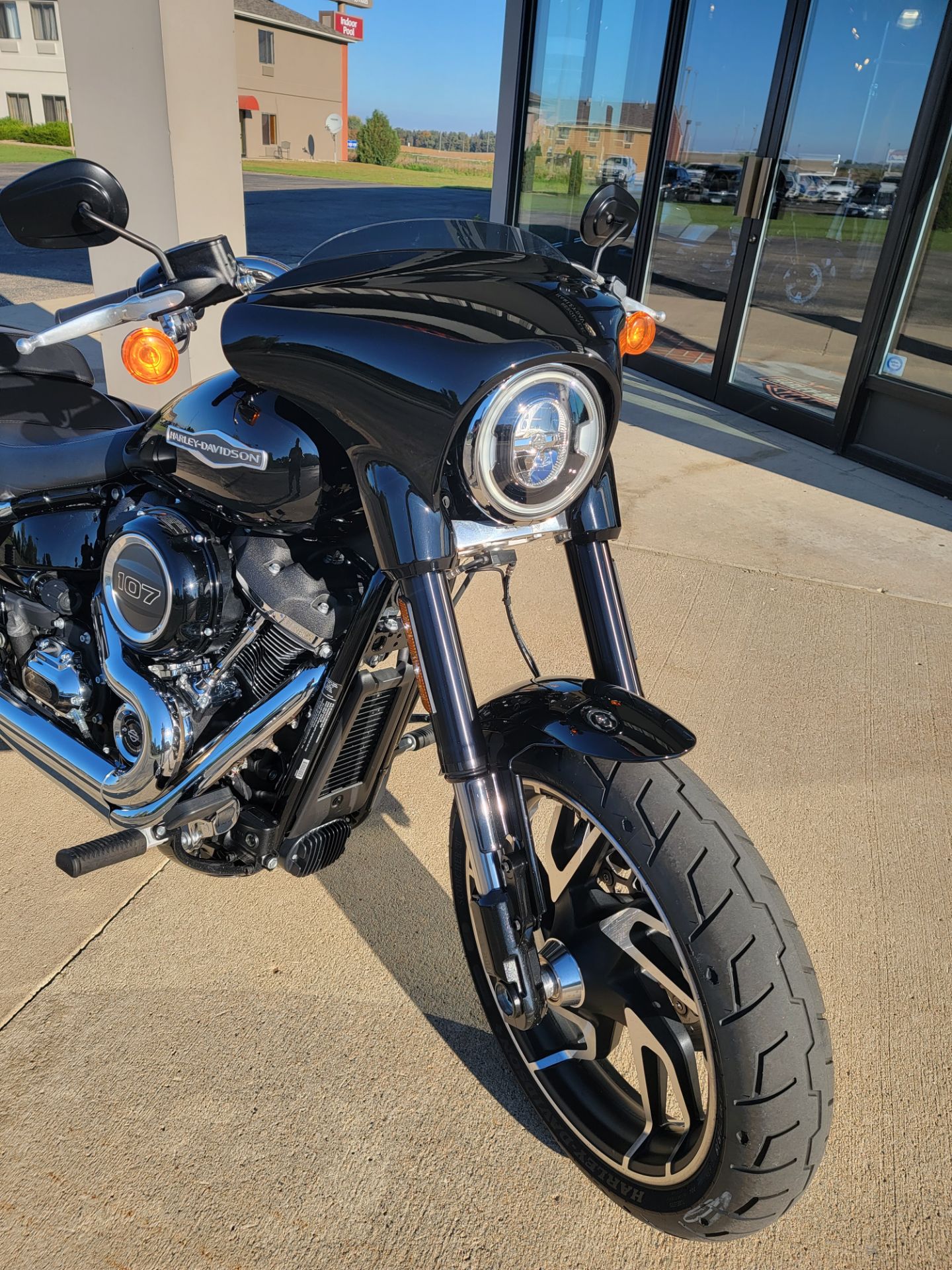 2020 Harley-Davidson Sportglide in Albert Lea, Minnesota - Photo 6