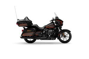 2022 Harley-Davidson Ultra Limited in Albert Lea, Minnesota