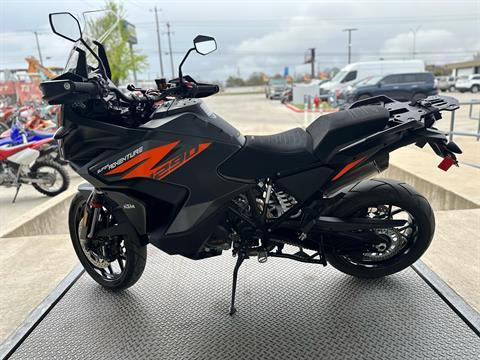 2022 KTM 1290 Super Adventure S in Austin, Texas - Photo 2