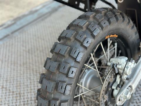 2014 KTM 690 Enduro R ABS in Austin, Texas - Photo 12