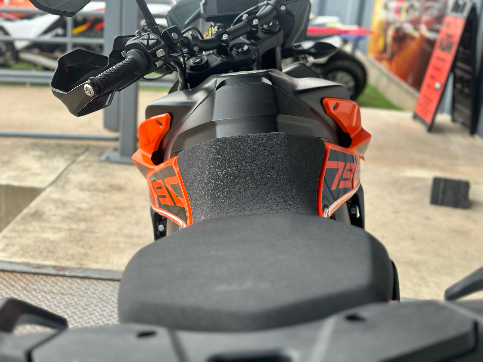 2019 KTM 790 Adventure in Austin, Texas - Photo 8