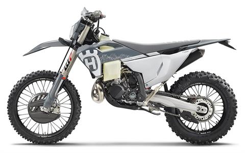 2025 Husqvarna TE 300 Pro in Austin, Texas - Photo 2