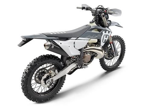 2025 Husqvarna TE 300 Pro in Austin, Texas - Photo 5