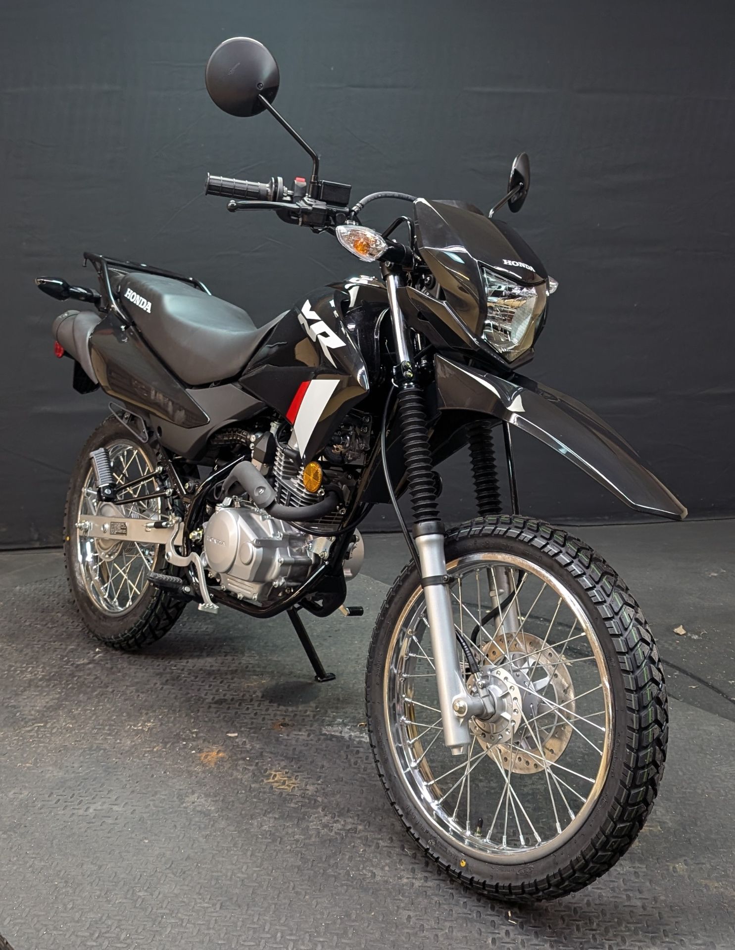 2023 Honda XR150L in Manitowoc, Wisconsin - Photo 2