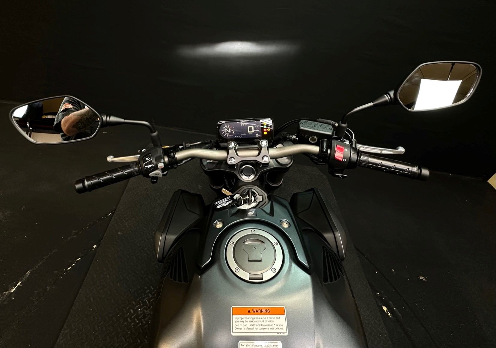 2023 Honda CB650R ABS in Manitowoc, Wisconsin - Photo 8