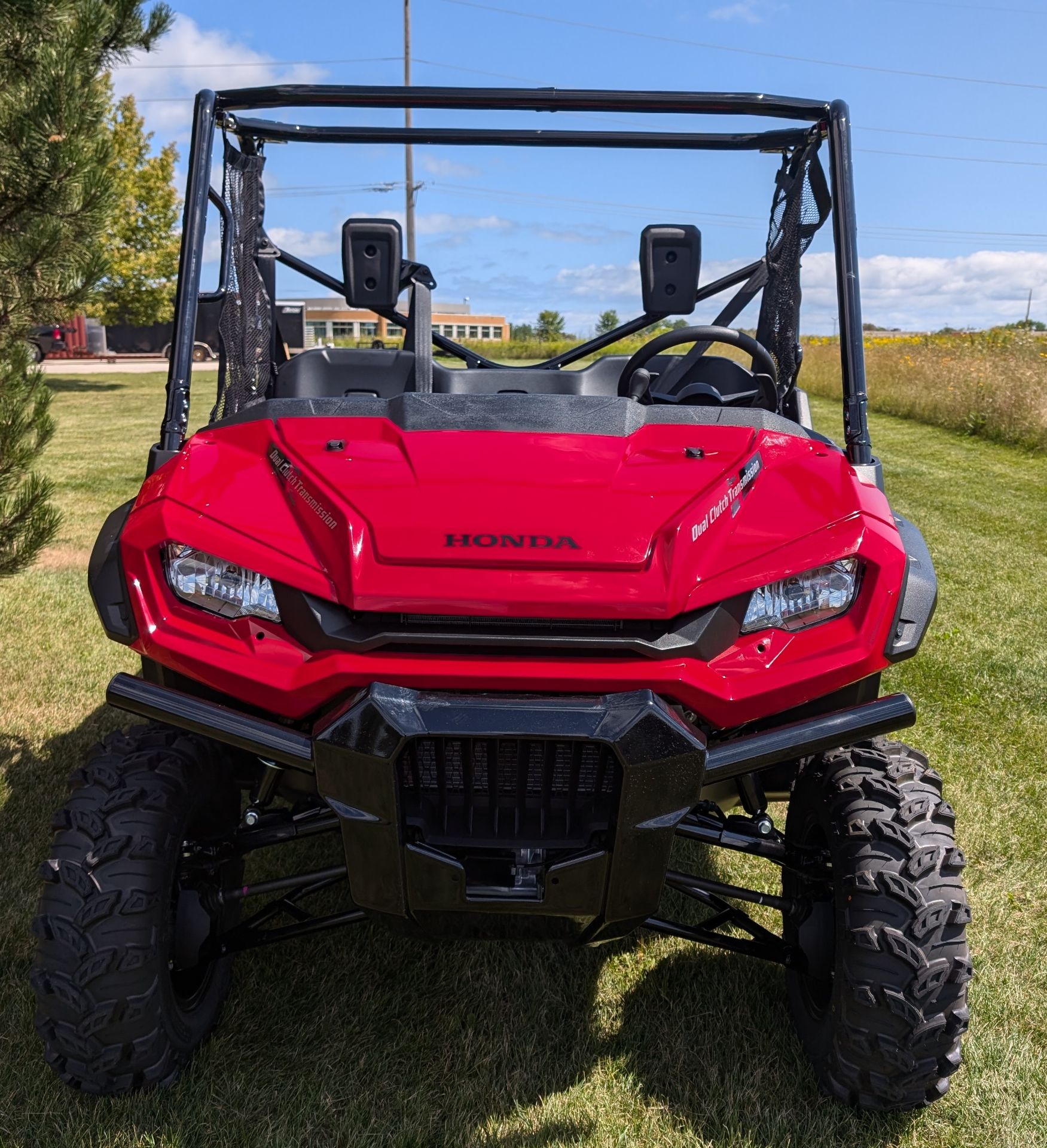 2024 Honda Pioneer 1000 Deluxe in Manitowoc, Wisconsin - Photo 3