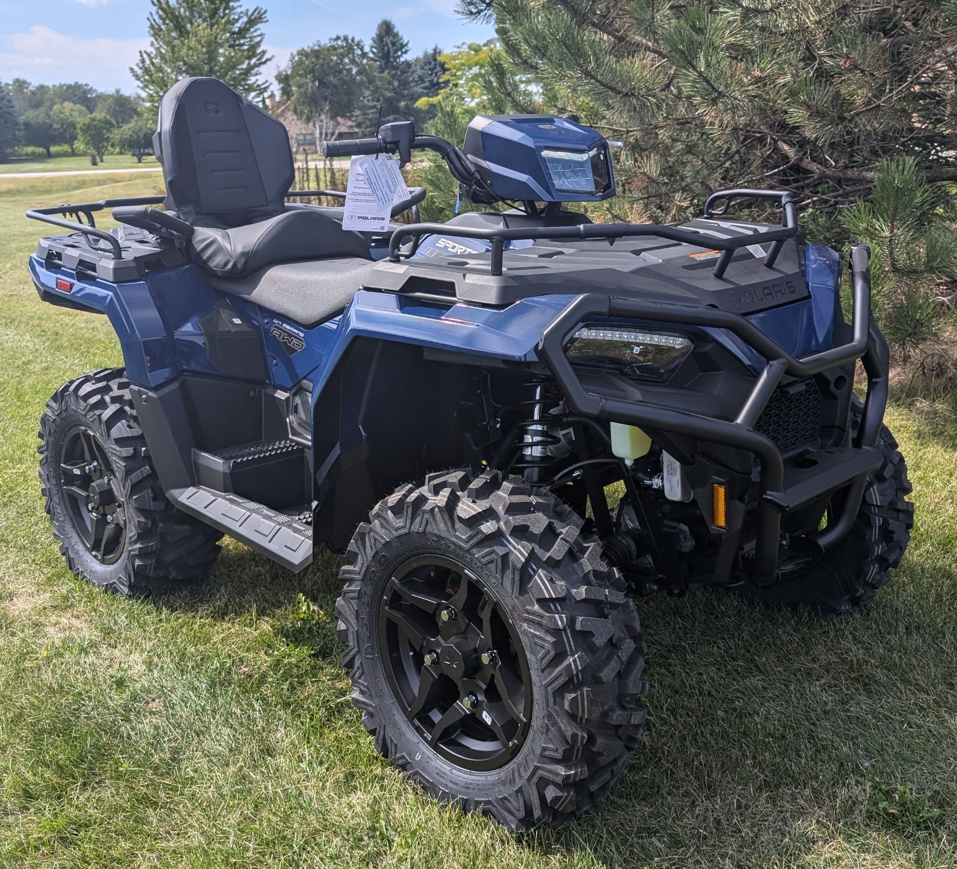 2025 Polaris Sportsman Touring 570 Premium in Manitowoc, Wisconsin - Photo 7