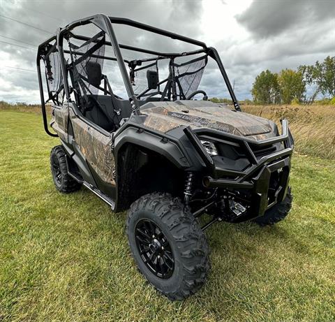 2023 Honda Pioneer 1000-5 Forest in Manitowoc, Wisconsin - Photo 2