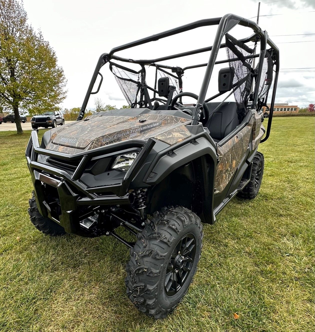 2023 Honda Pioneer 1000-5 Forest in Manitowoc, Wisconsin - Photo 4