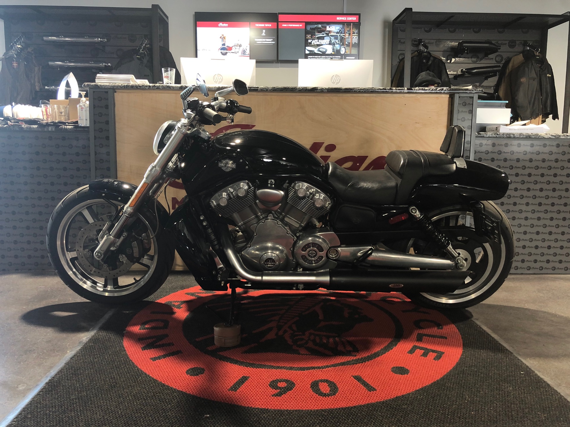 2012 Harley-Davidson V-Rod Muscle® in Seaford, Delaware - Photo 2