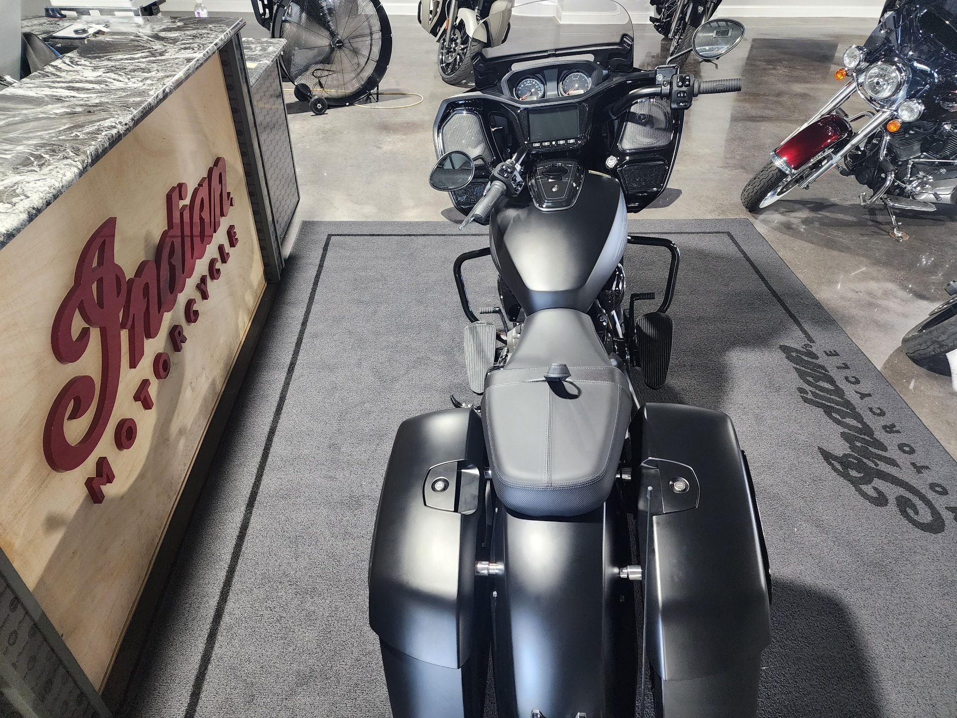2023 Indian Motorcycle Challenger® Dark Horse® in Blades, Delaware - Photo 10