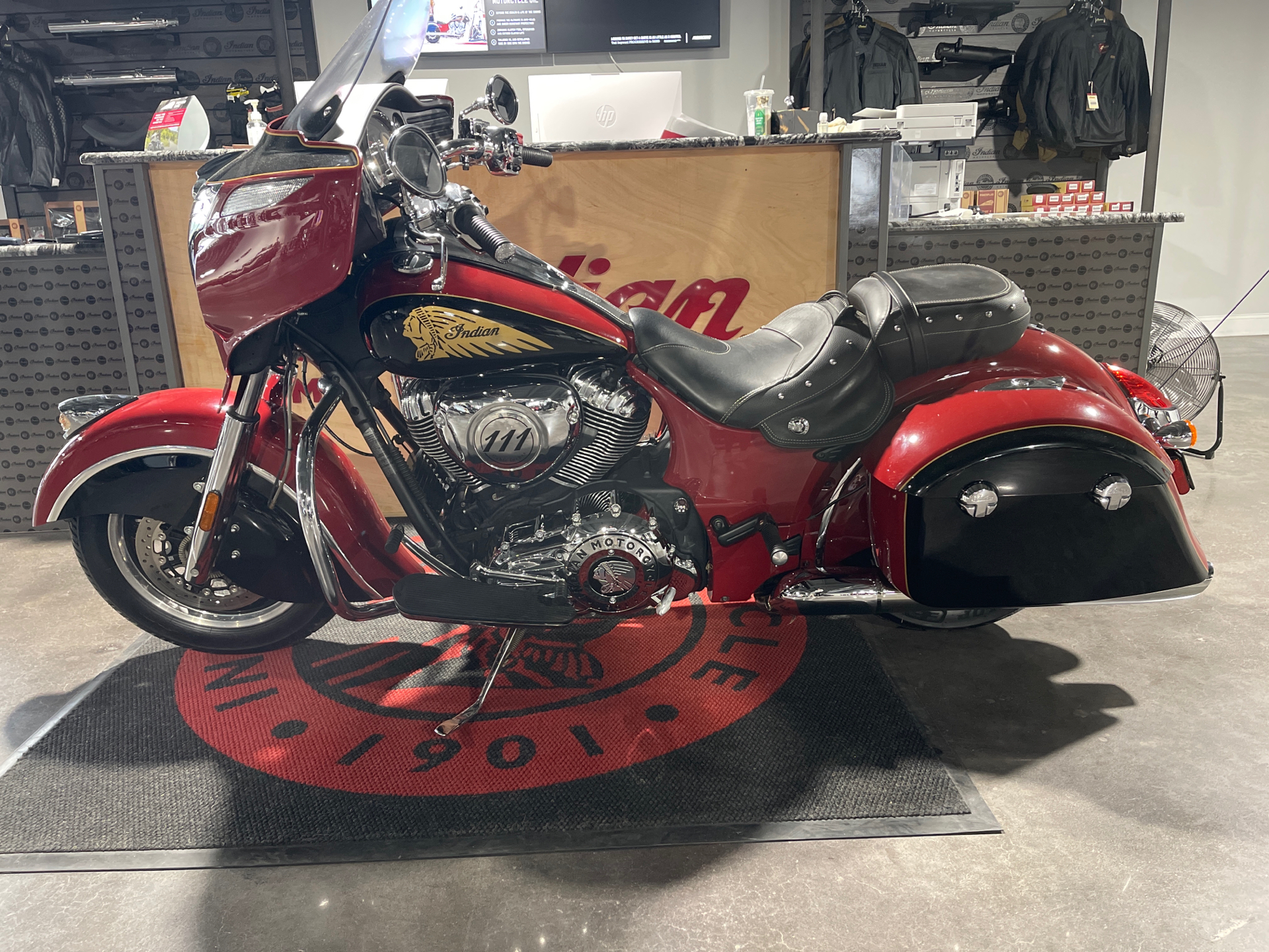 2015 Indian Chieftain® in Seaford, Delaware - Photo 1