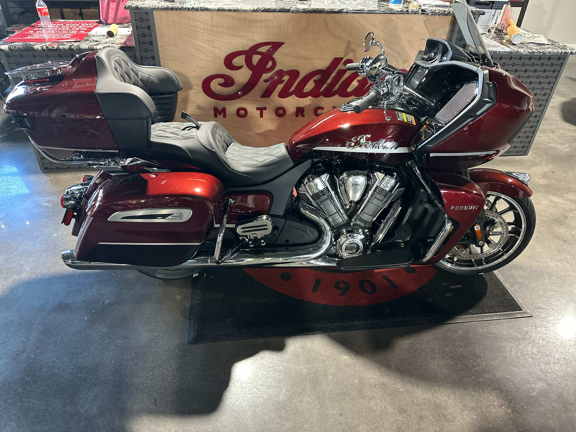 2022 Indian Motorcycle Pursuit® Limited® with Premium Package in Seaford, Delaware - Photo 4