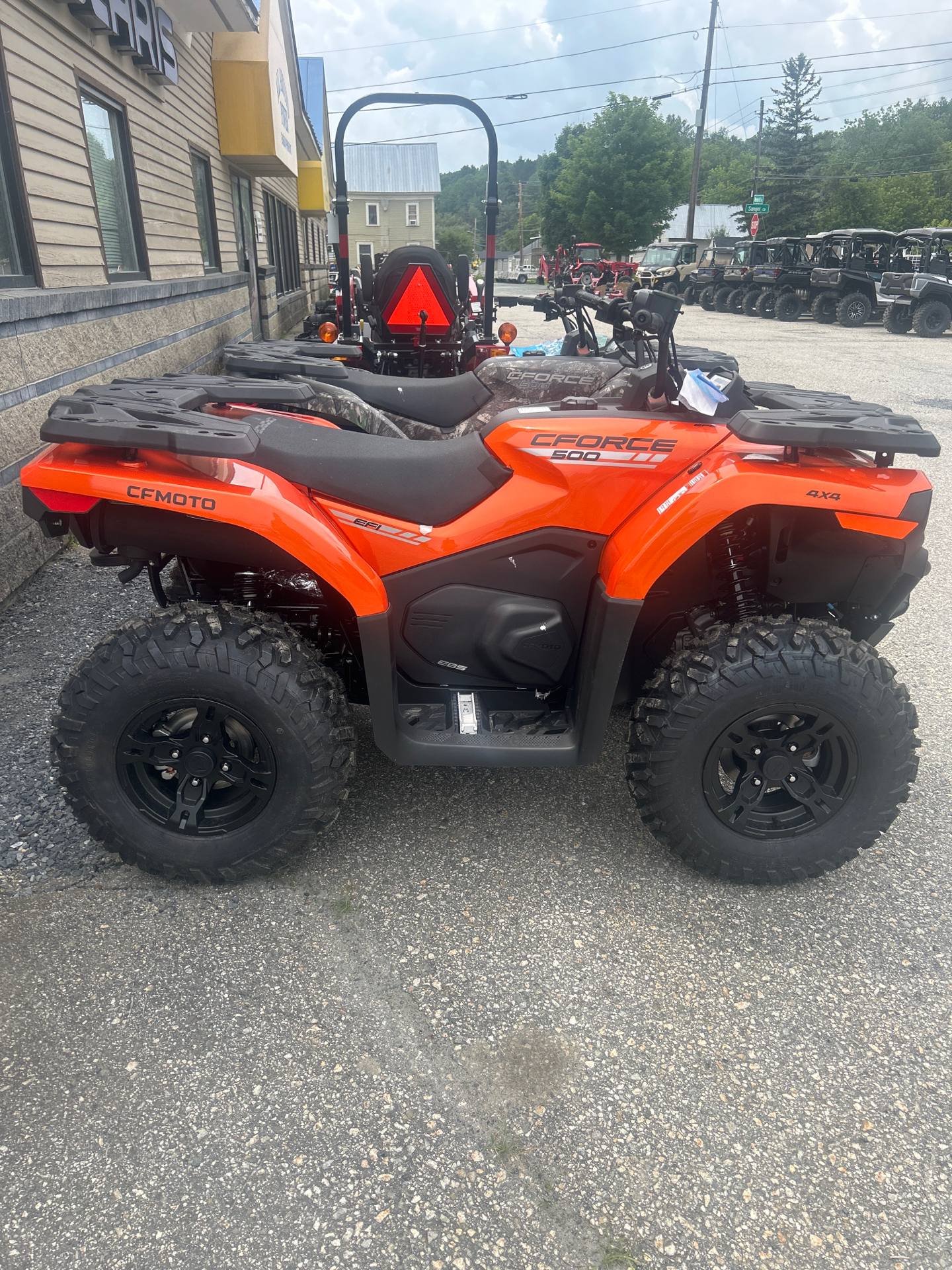 2024 CFMOTO CForce 500 in Saint Johnsbury, Vermont - Photo 2