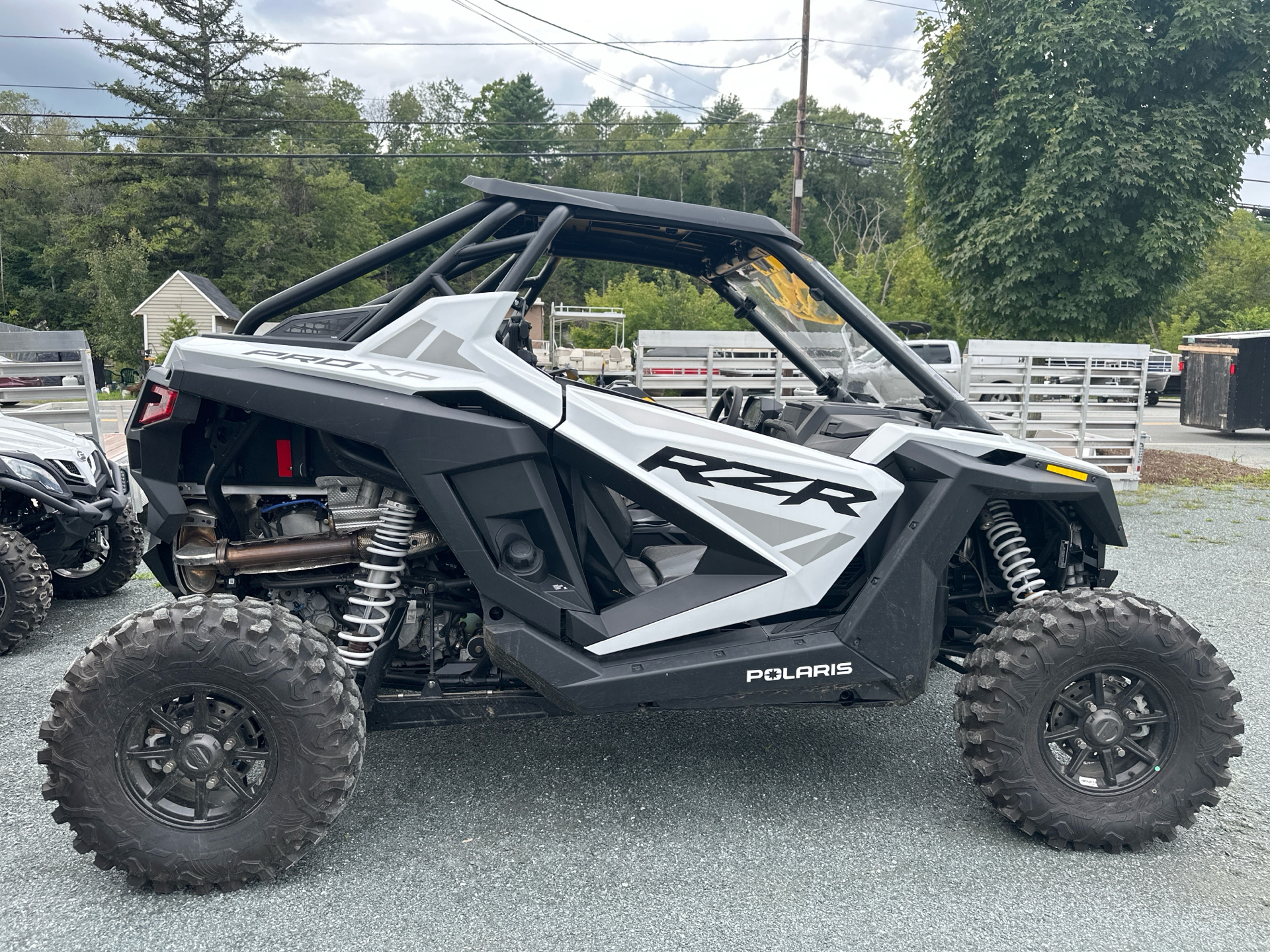 2022 Polaris RZR PRO XP Sport - Walker Evans Shocks in Saint Johnsbury, Vermont - Photo 2